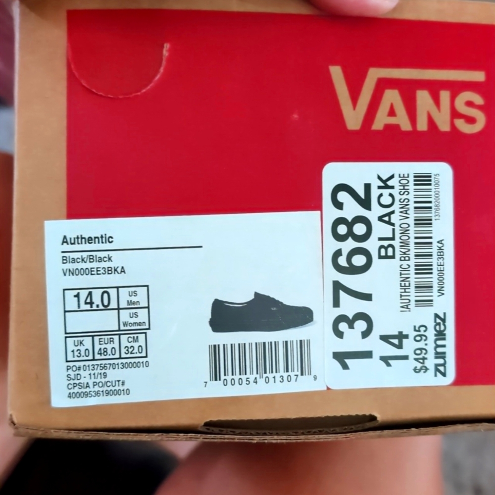 Authentic black/black